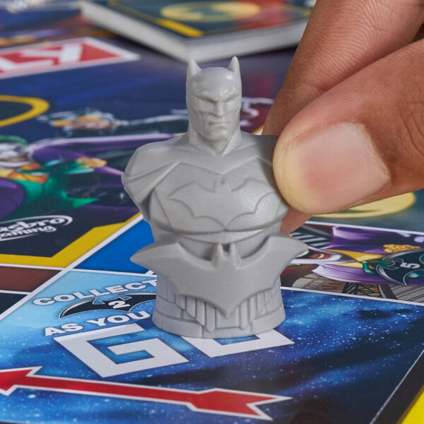 Monopoly Batman Edition Board Game | Monopoly Game for Batman Fans | Ages 8 and Up | 2 to 4 Players | Family Games | Strategy Games for Kids and Adults (Amazon Exclusive) - Image 12